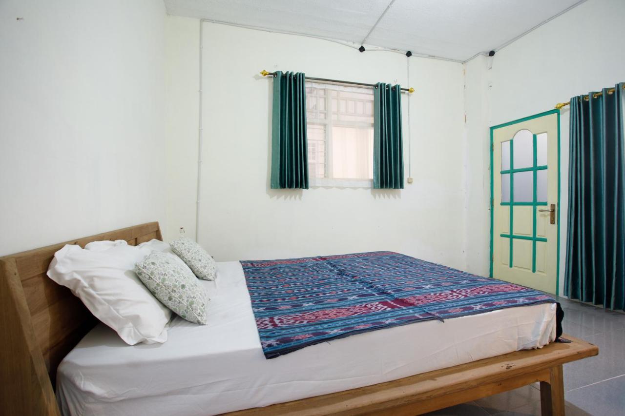 Rumah Kalpataru ยอกยาการ์ตา ภายนอก รูปภาพ